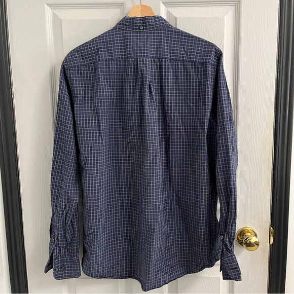 UNIQLO // Navy Checkered Button-Up Shirt // M - Picture 3 of 3